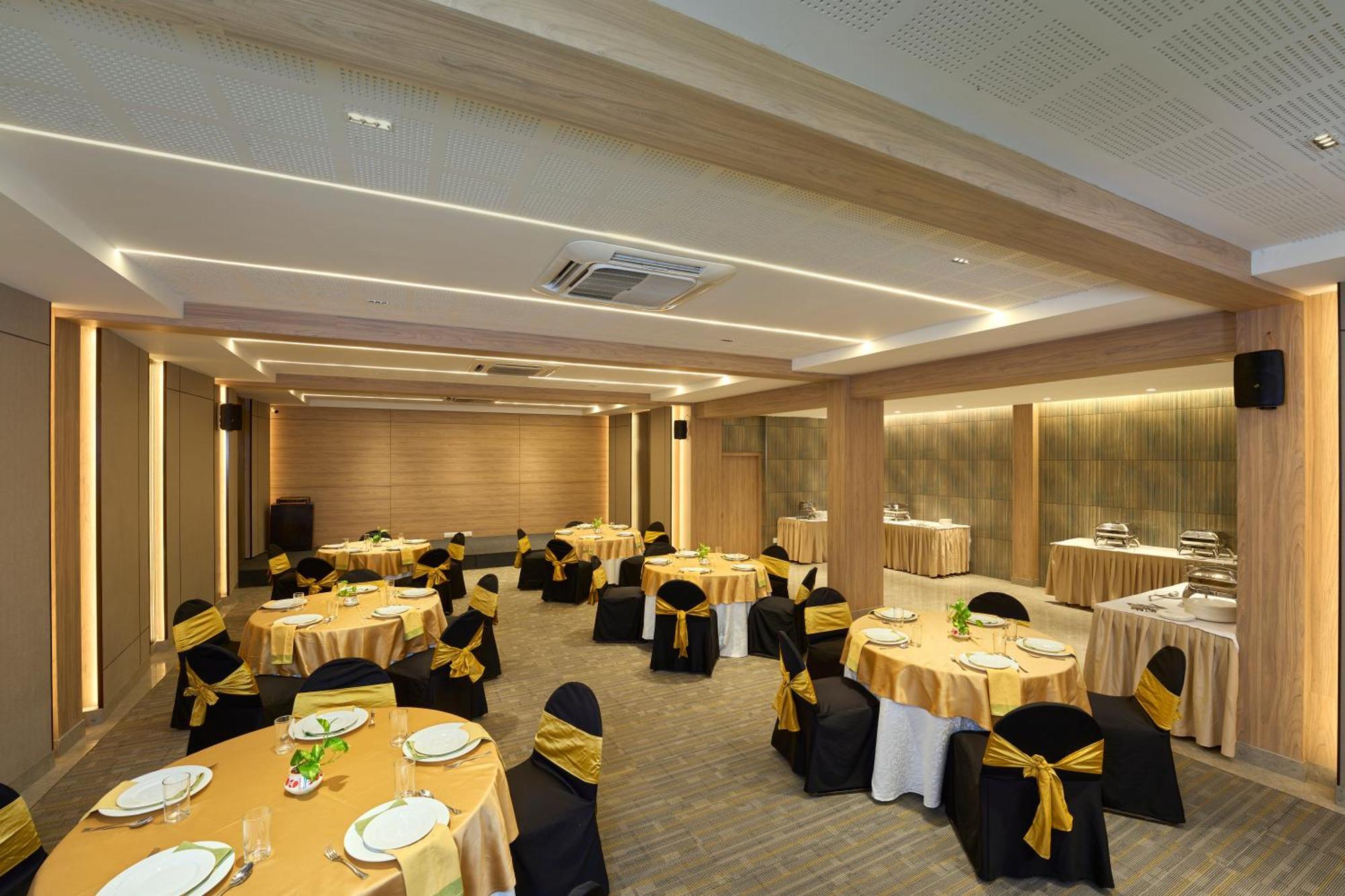 Hotel Abad Kochi Exterior foto