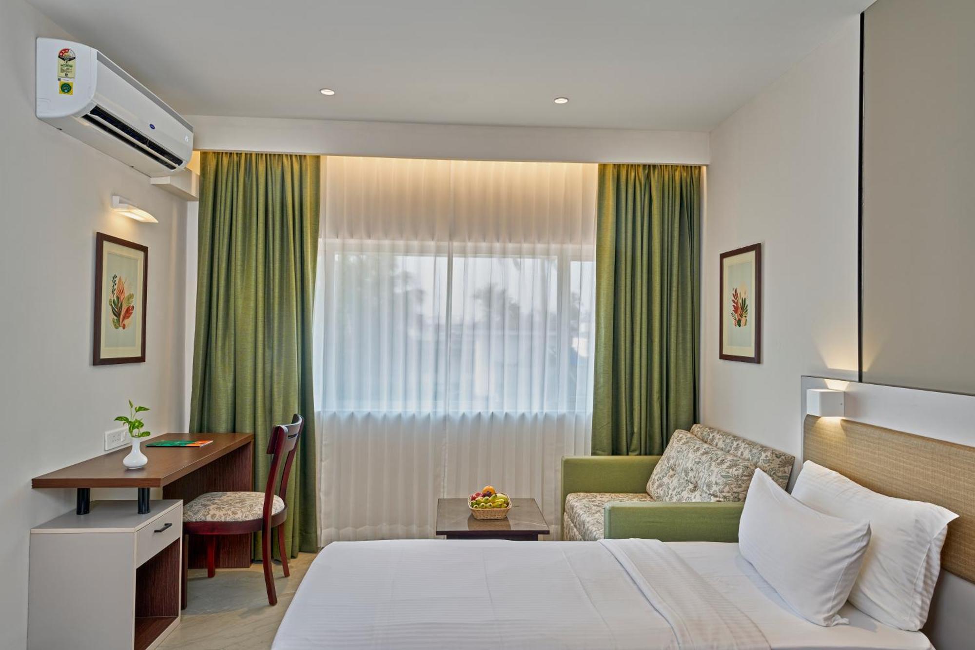 Hotel Abad Kochi Exterior foto
