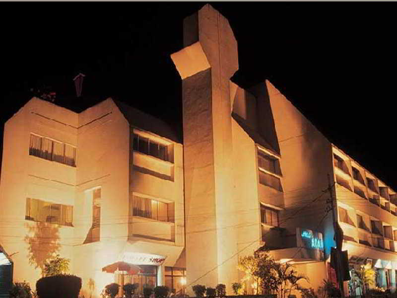 Hotel Abad Kochi Exterior foto